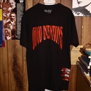 Good intentions NAV VLONE t shirt